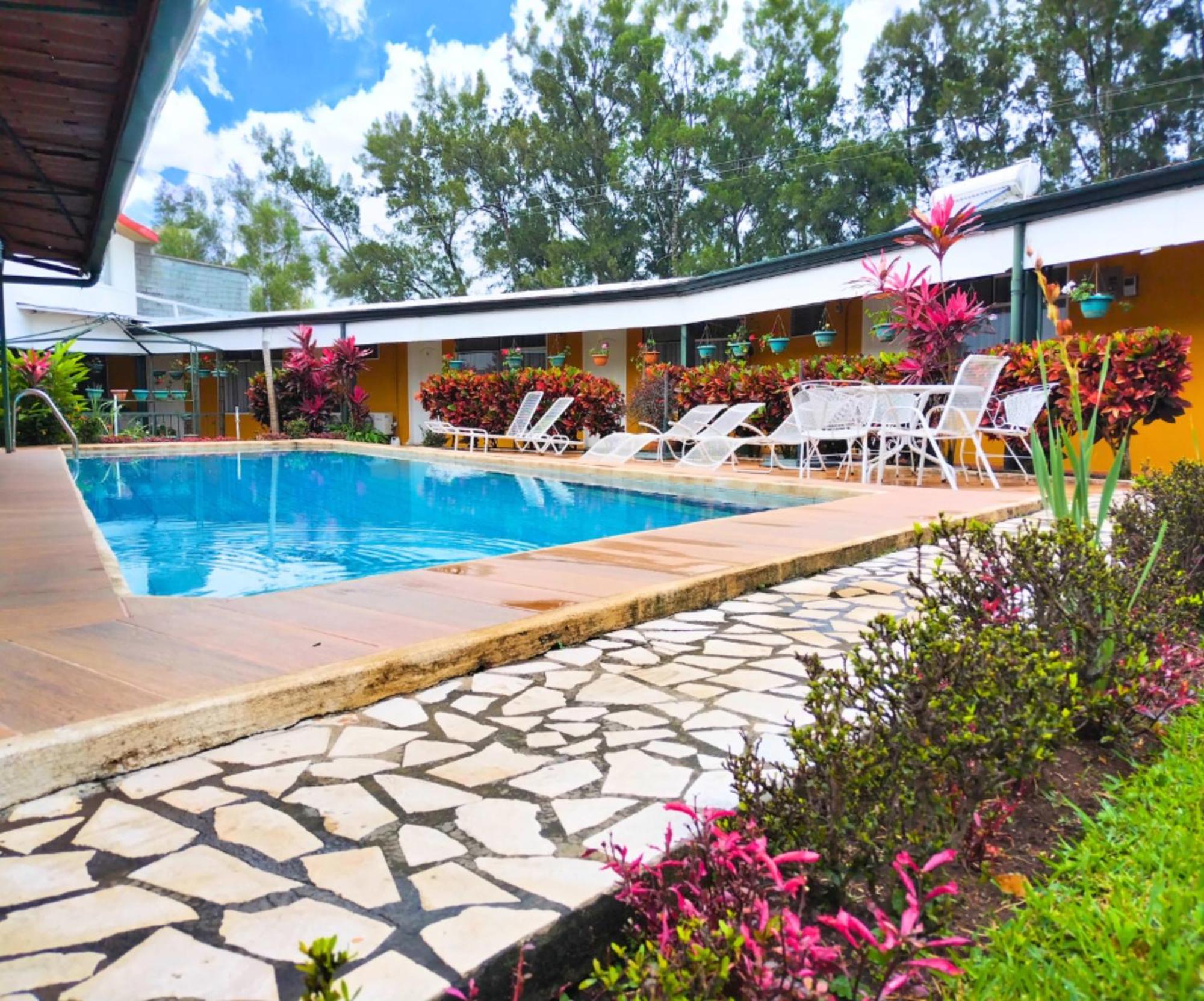 Hotel Puerta Del Sol - San Jose Airport Екстериор снимка