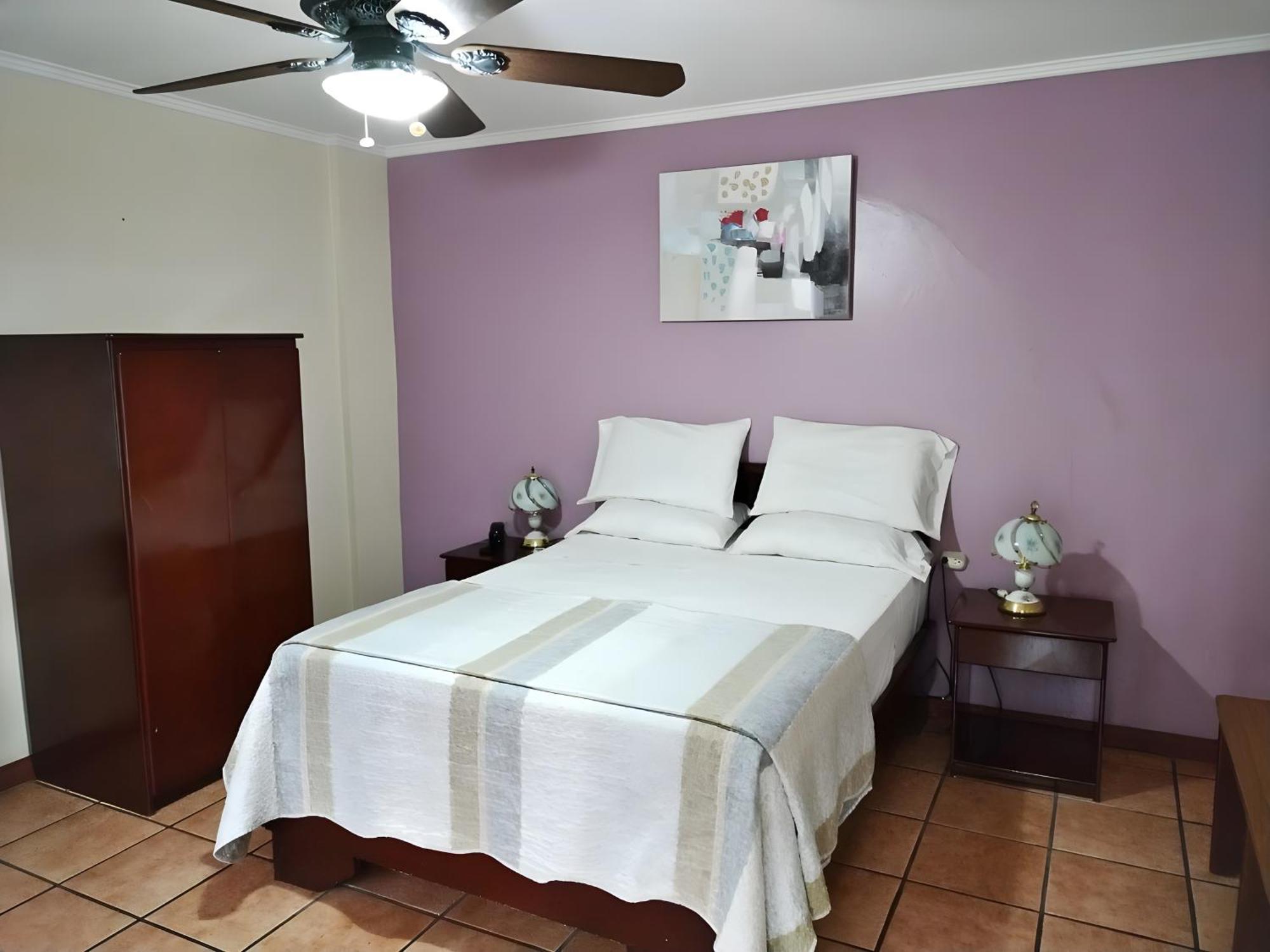 Hotel Puerta Del Sol - San Jose Airport Екстериор снимка