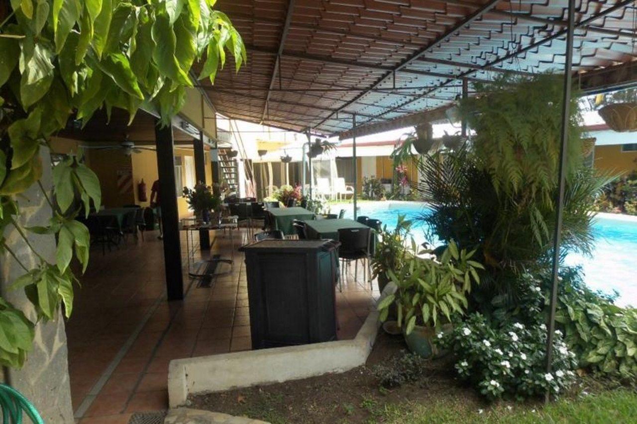 Hotel Puerta Del Sol - San Jose Airport Екстериор снимка