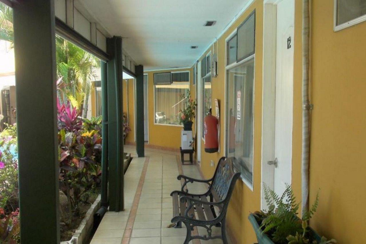 Hotel Puerta Del Sol - San Jose Airport Екстериор снимка